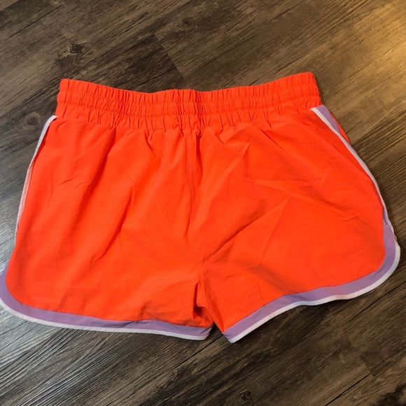 Love & Sports Sports Bra and Shorts Set - Picture 7 of 8